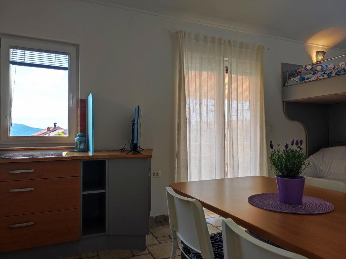 Lavanda Apartment Krk Town Luaran gambar