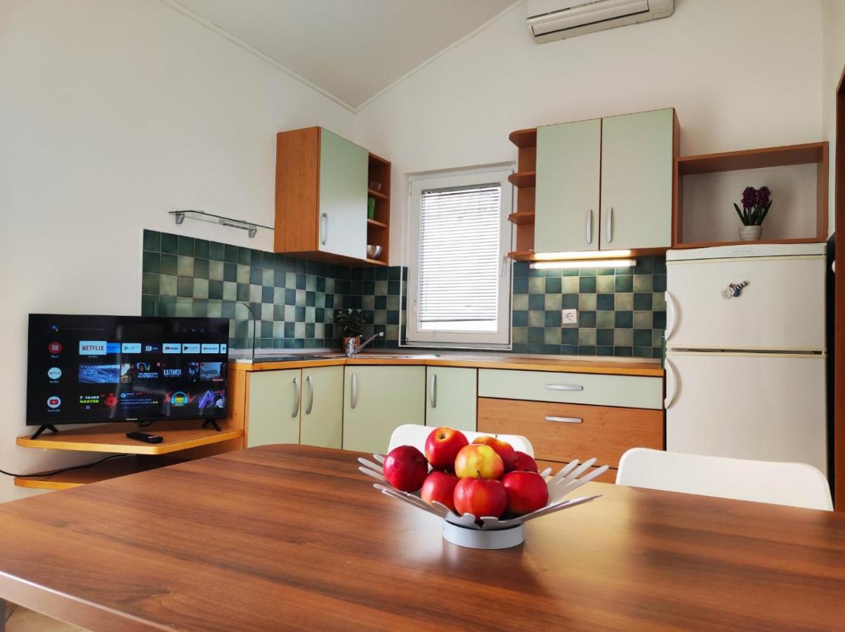 Lavanda Apartment Krk Town Luaran gambar